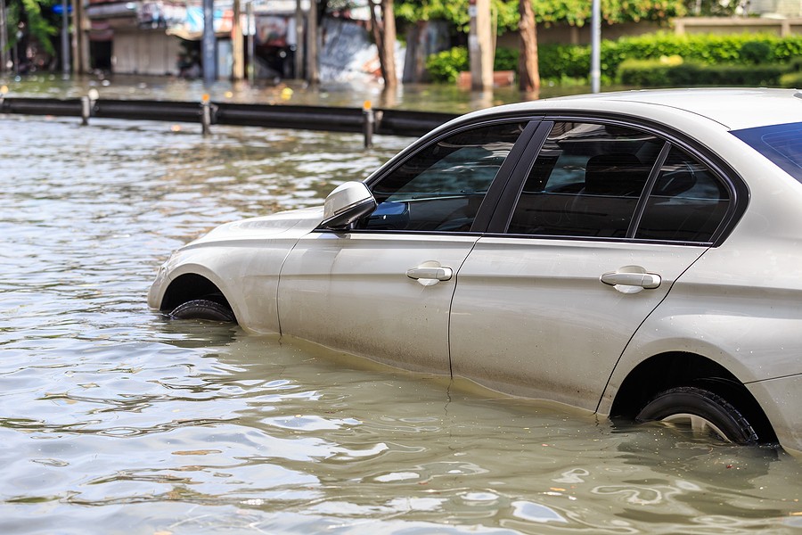 car flood damage symptoms