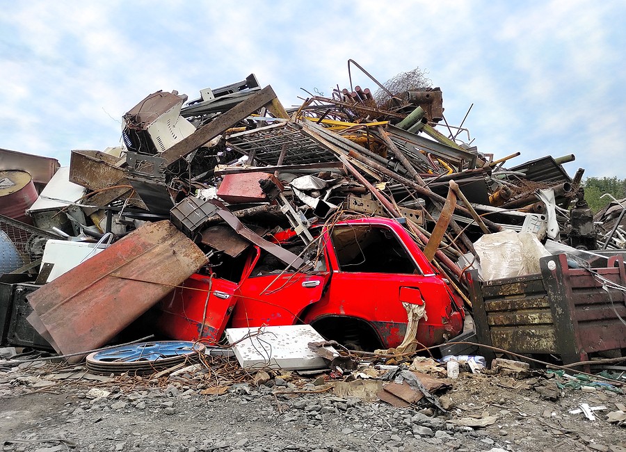 What Does a Salvage Yard Do With Junked Cars