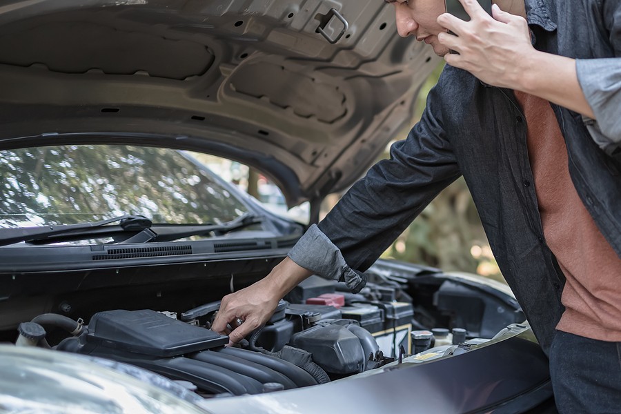 Signs Of Transmission Issues - Listen For Loud Clunking or Buzzing Noises Under The Hood! 