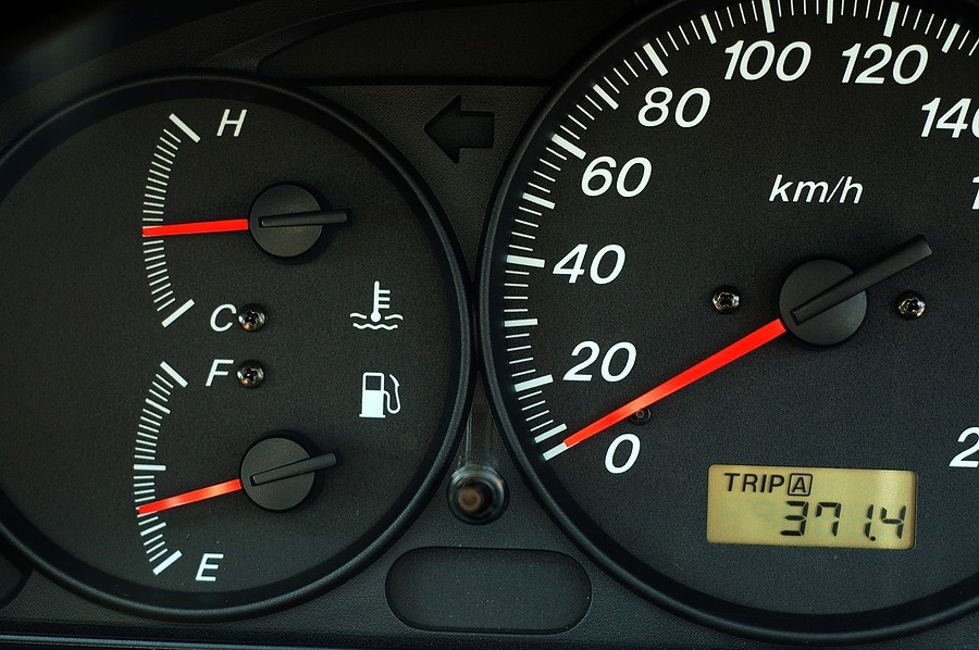 How to Get Better Gas Mileage in A Truck