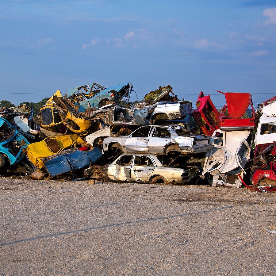 Advantages of Selling A Car To A Junkyard 