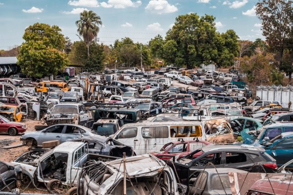 We Pay For Junk Cars In Sacramento, CA - Cash Cars Buyer