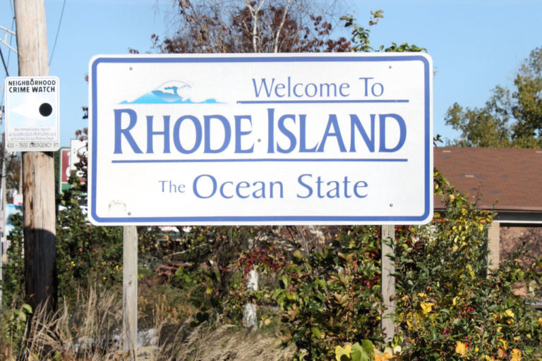 How To Sell A Car In Rhode Island - Completing DMV Paperwork Correctly